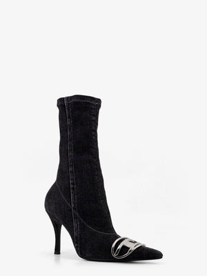 ANKLE BOOTS